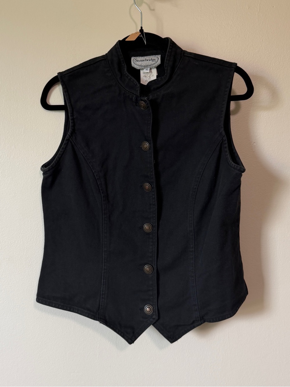 vintage stonebridge black denim broach button up front vest/tank top size 10(M)